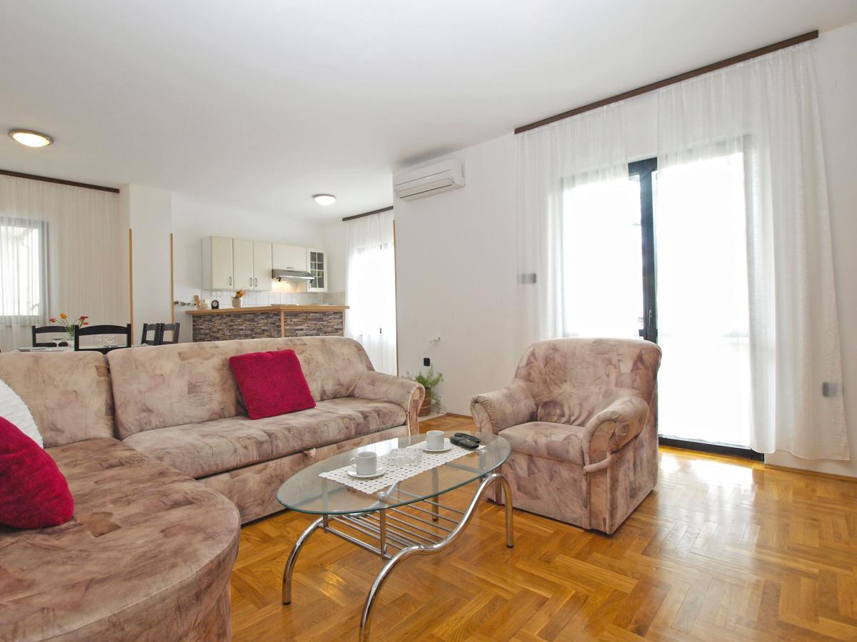 Apartment Dean 1595 Fazana Exterior photo